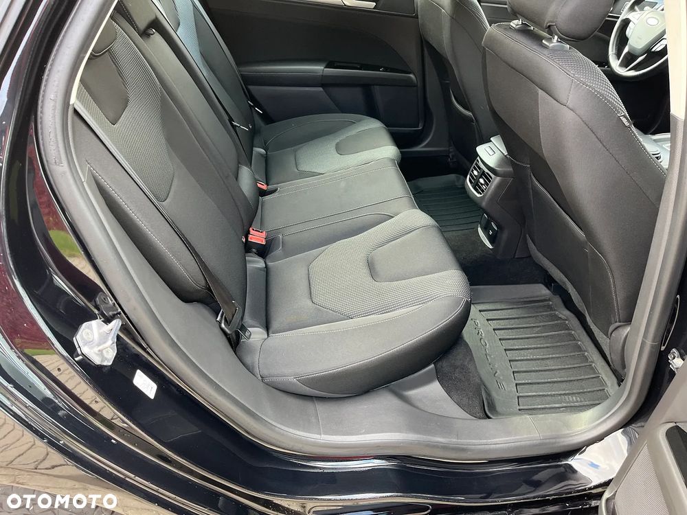 Ford Mondeo 2.0 EcoBlue Titanium - 15