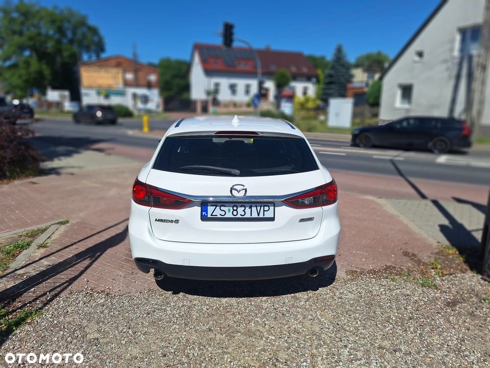 Mazda 6 - 12