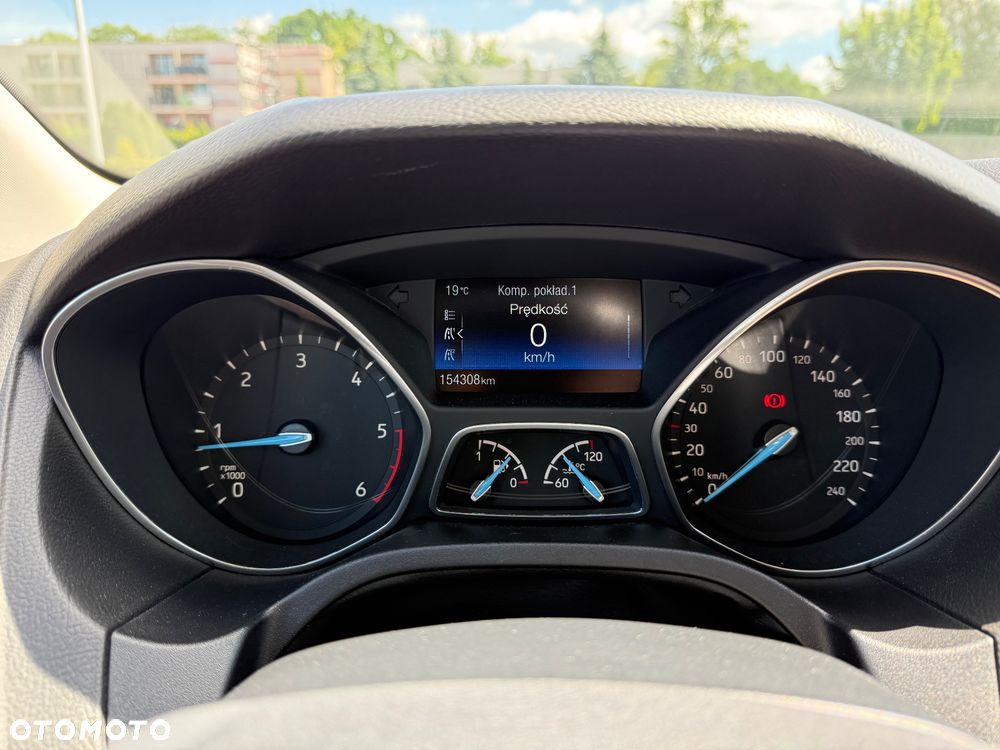 Ford Focus 1.5 TDCi SYNC Edition - 5