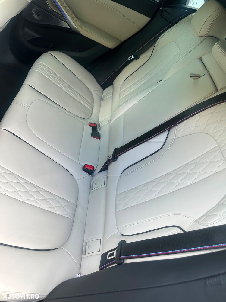 BMW X6 M M50i - 5