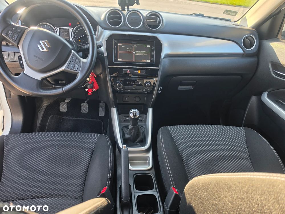 Suzuki Vitara - 21