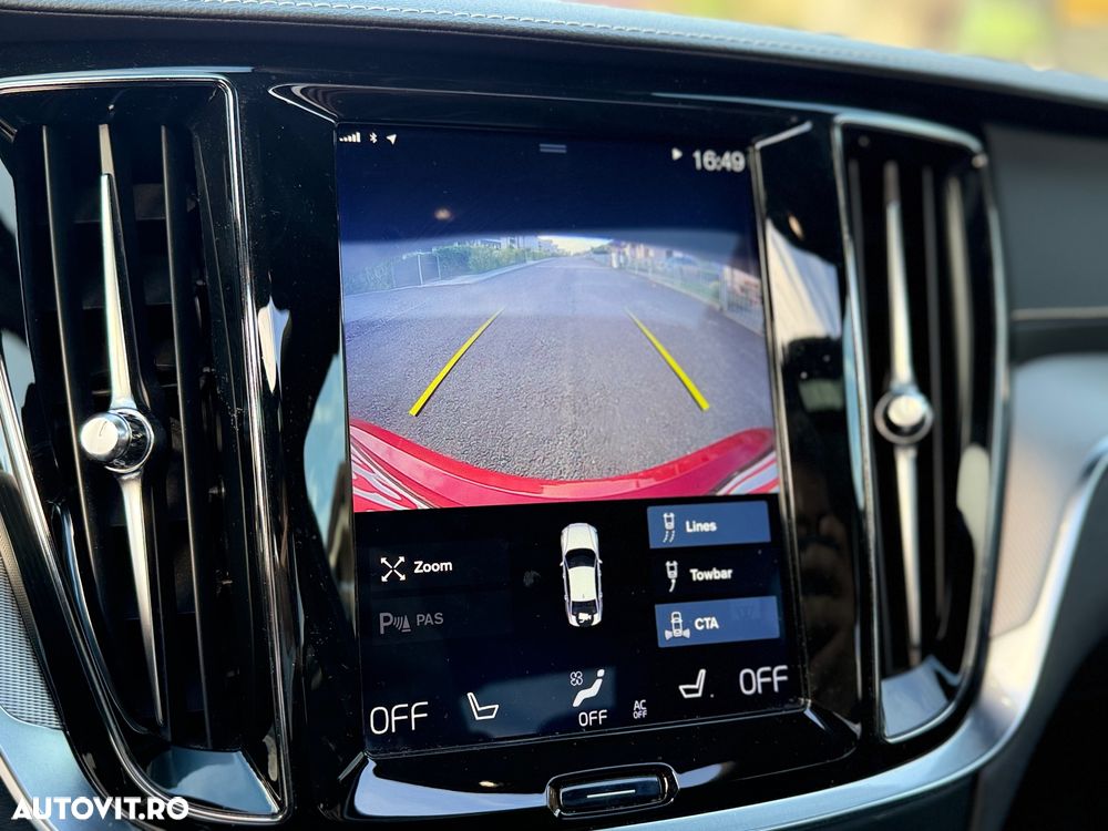 Volvo S60 T5 R-Design - 27