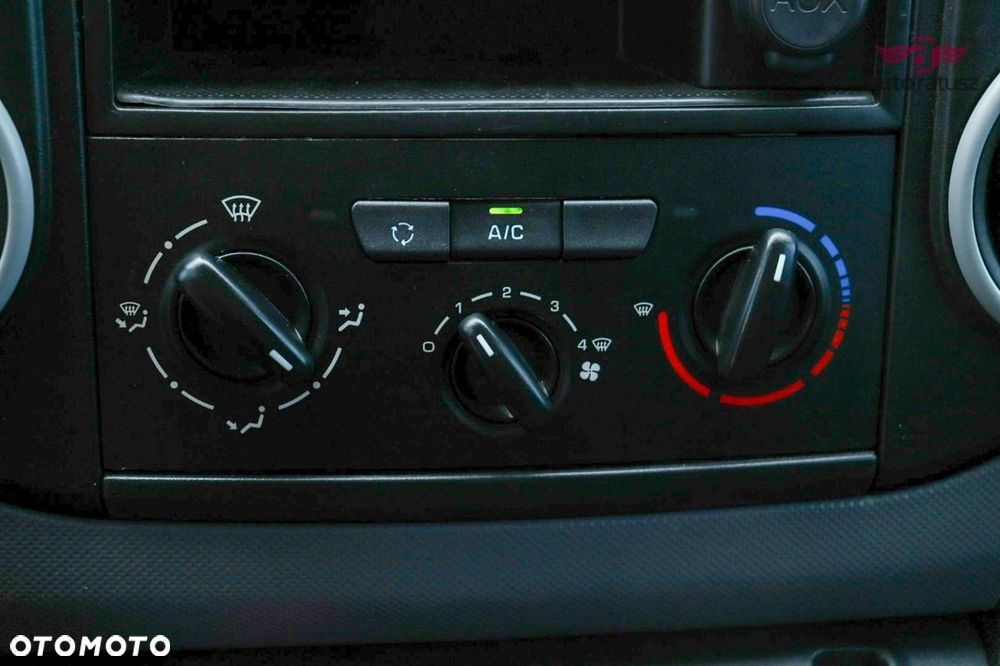 Peugeot Partner - 21