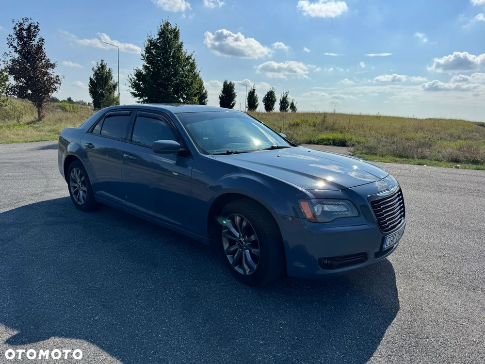 Chrysler 300s - 3