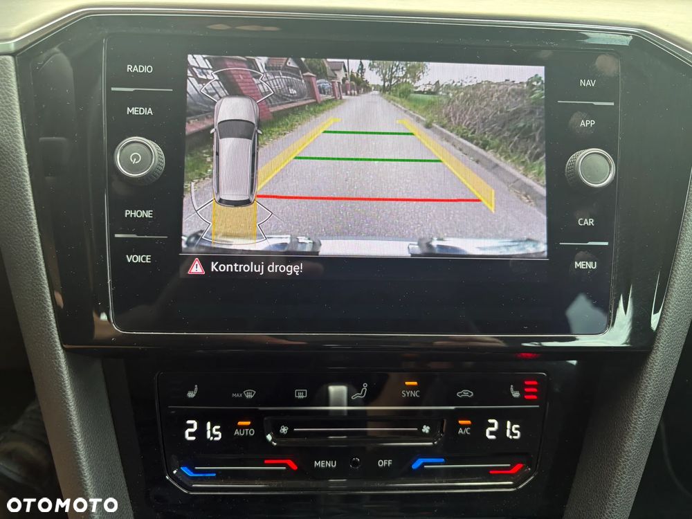 Volkswagen Passat 2.0 TDI EVO Elegance DSG - 16