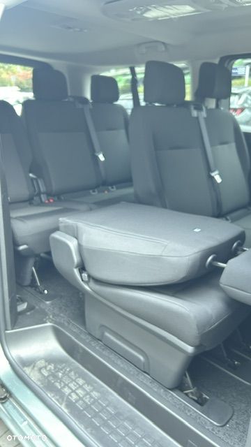 Peugeot Traveller 2.2 BlueHDi Long Business EAT8 - 17