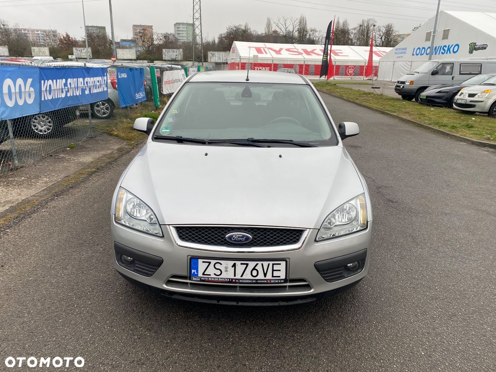 Ford Focus 1.6 Ti-VCT Titanium - 8