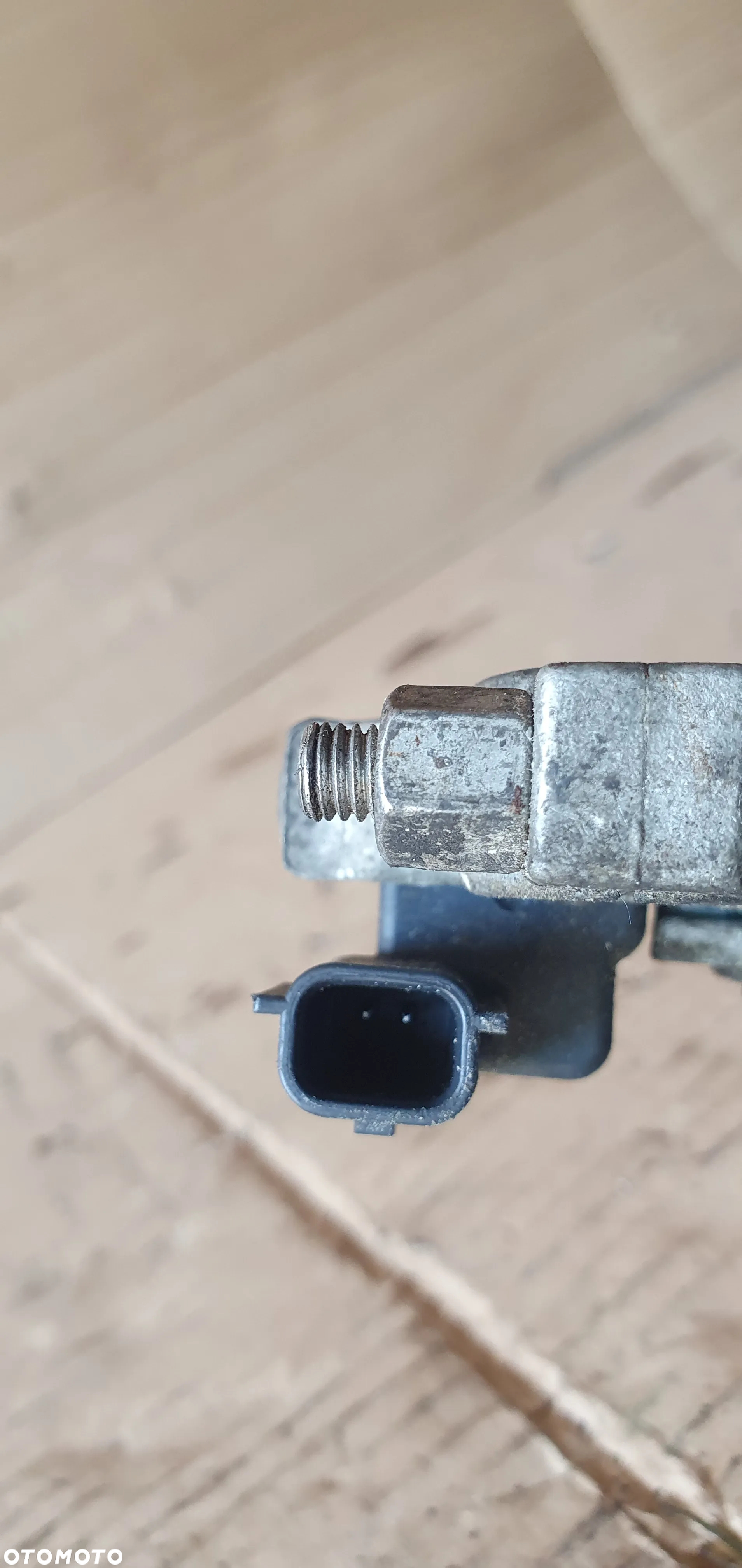 Klema minusowa akumulatora bezpiecznik Dacia Logan II 250825784R 240808763R - 8