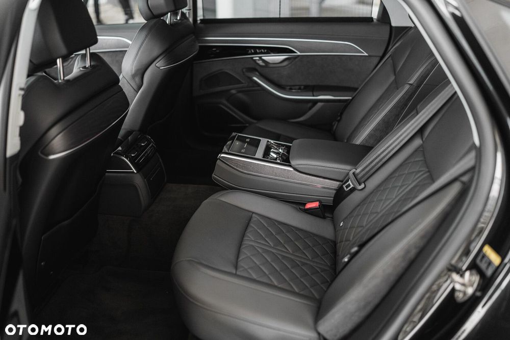 Audi A8 - 16