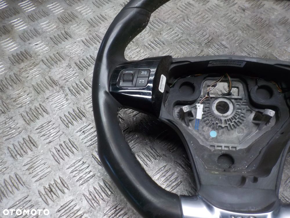 OPEL CORSA D KIEROWNICA OPC VXR MULTIFUNKCJA - 3