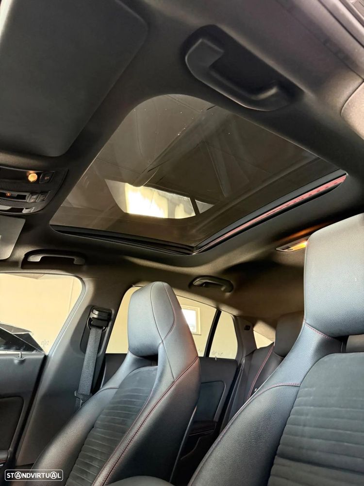 Mercedes-Benz CLA 180 7G-DCT AMG Line — fotografia 13