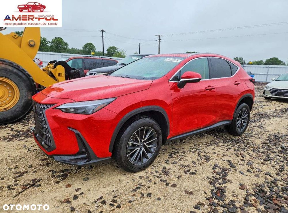 Lexus NX - 1