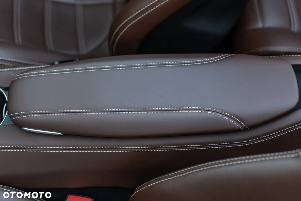 Ferrari California - 19