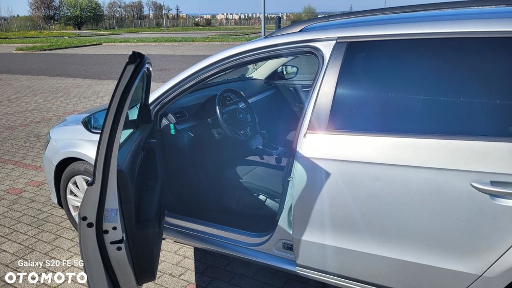 Volkswagen Passat 2.0 TDI DSG Highline - 10