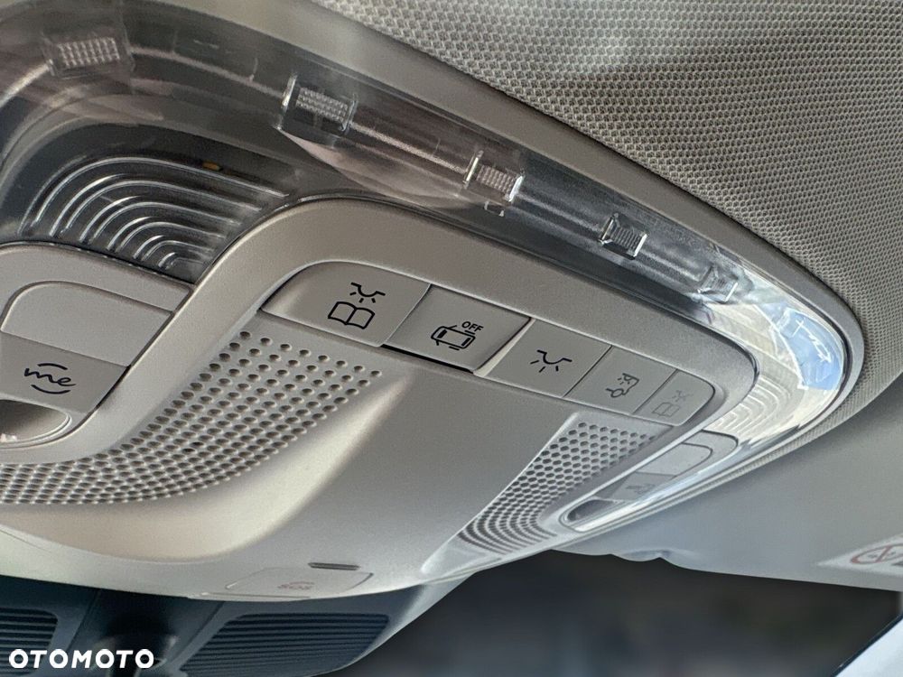 Mercedes-Benz Vito - 19