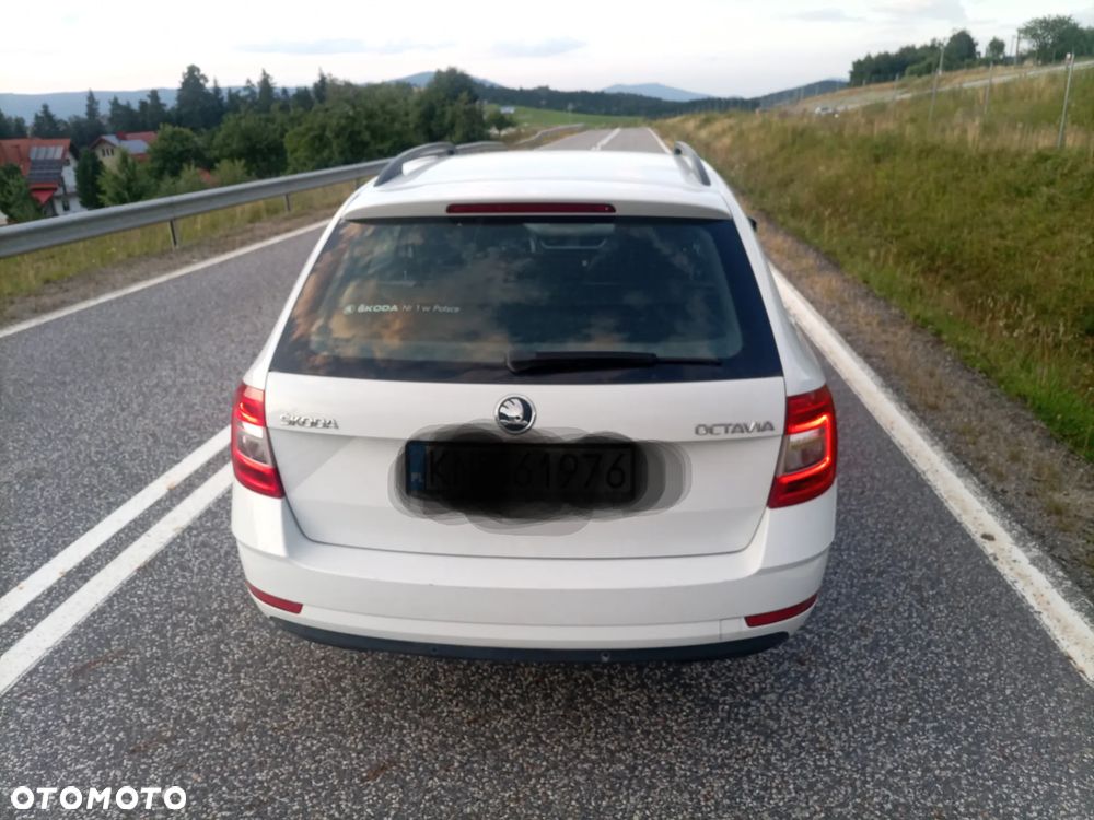 Skoda Octavia 2.0 TDI Style - 5