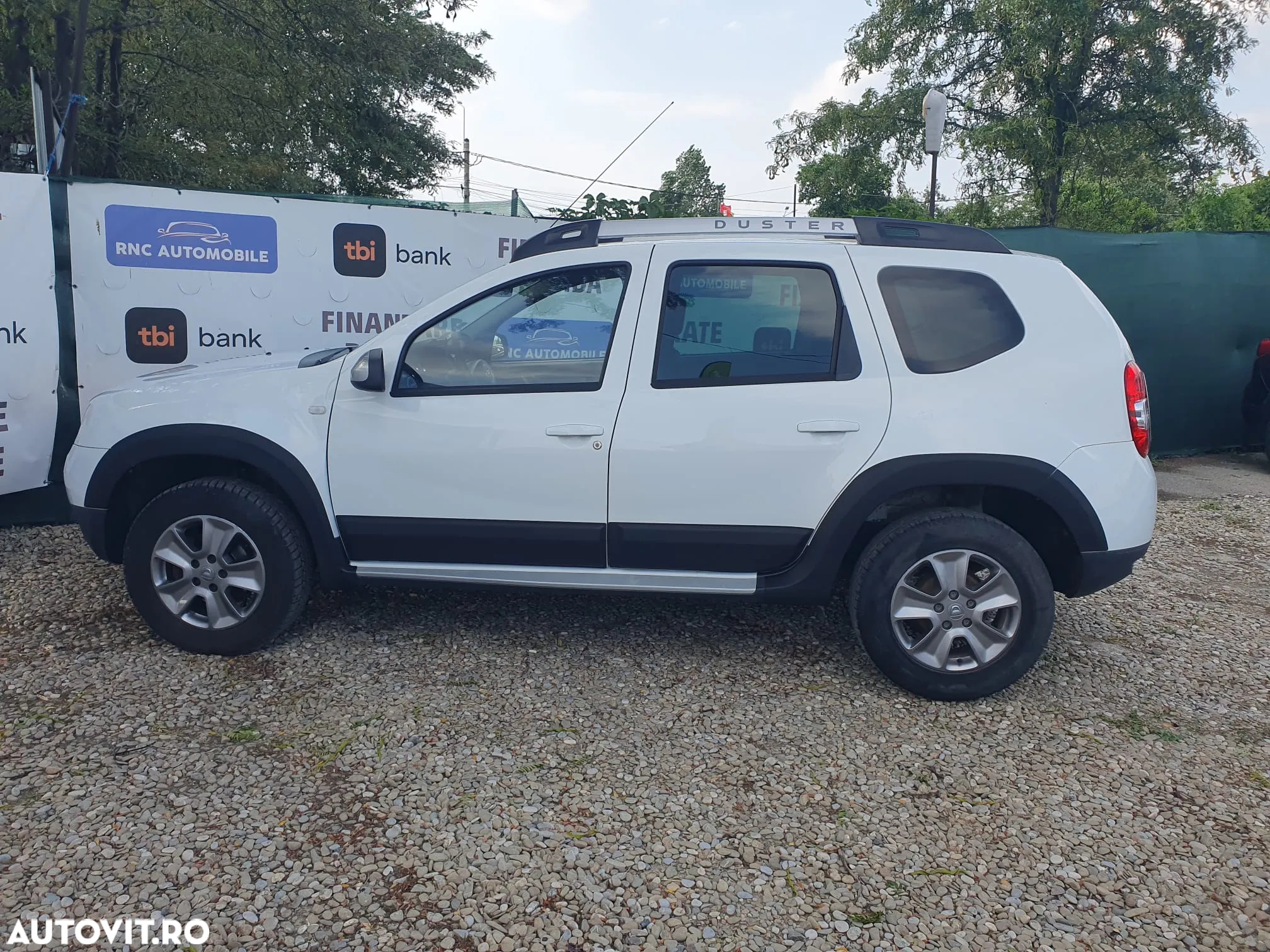 Dacia Duster 1.2 TCe 4WD Prestige jante 16" - 13