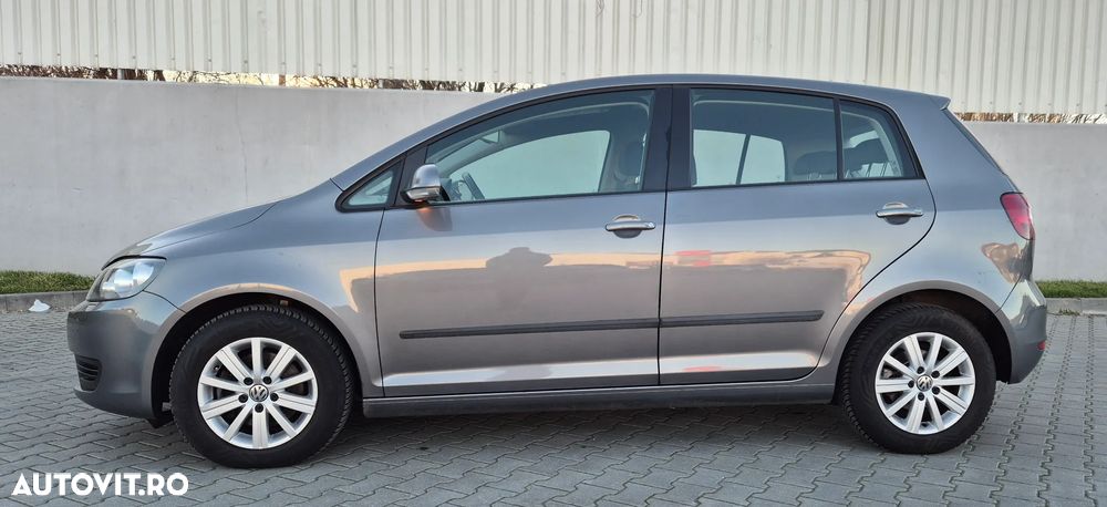 Volkswagen Golf 1.6 TDI BlueMotion Technology Comfortline - 2