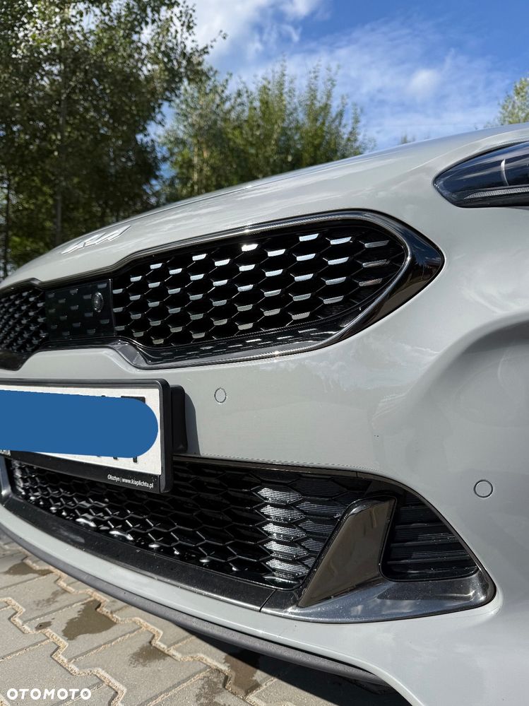 Kia Stinger 2023 photo 2