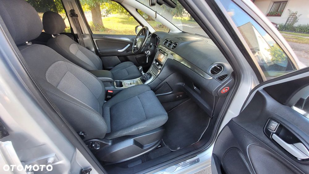 Ford S-Max 2.0 TDCi DPF Business Edition - 26