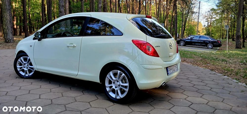 Opel Corsa 1.4 16V Enjoy - 2