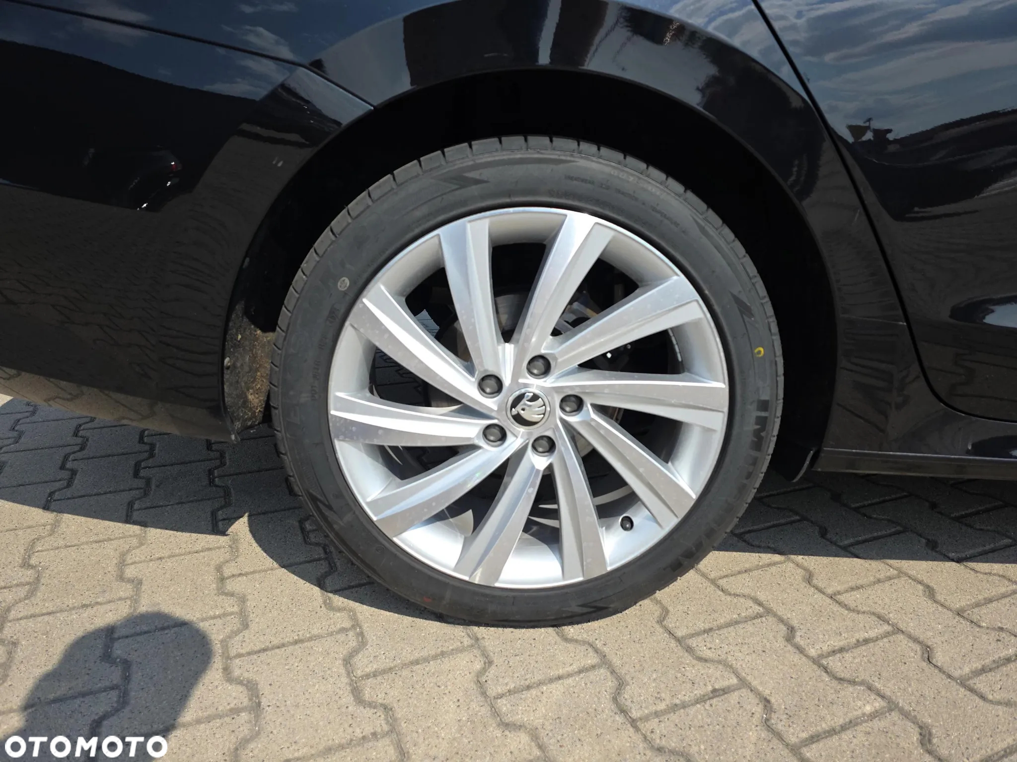 Skoda Octavia 2.0 TDI Style DSG - 23