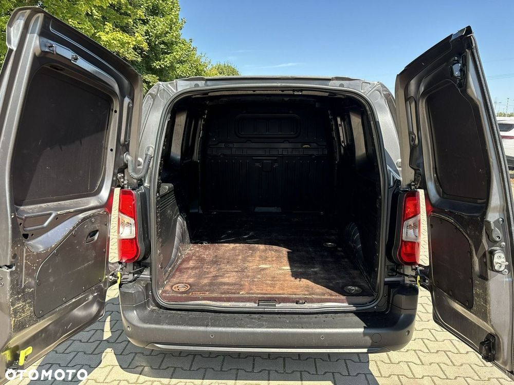 Toyota Proace City - 15