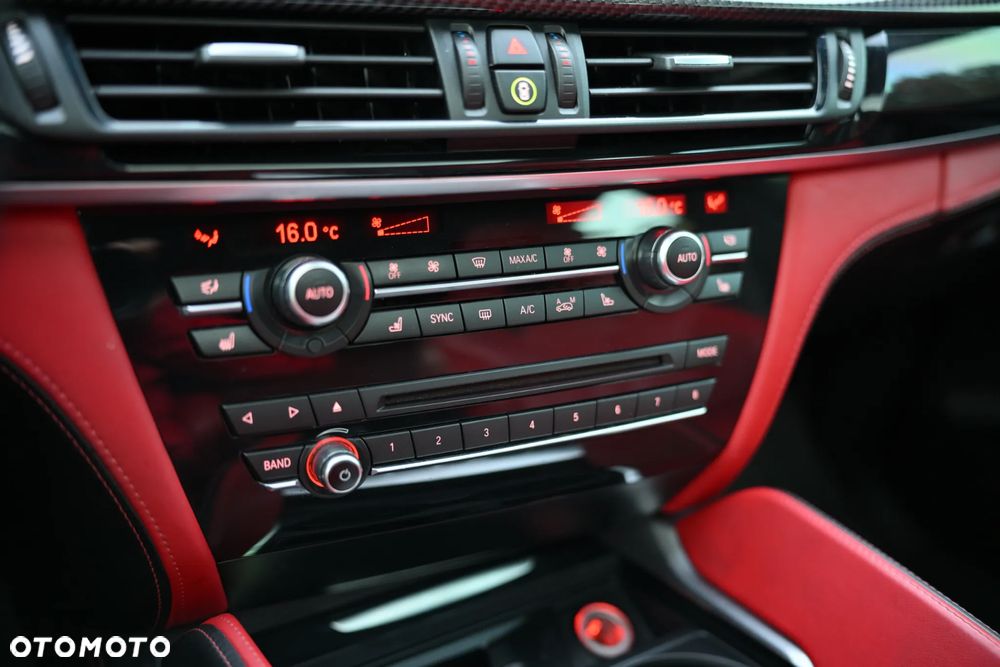 BMW X6 M - 36