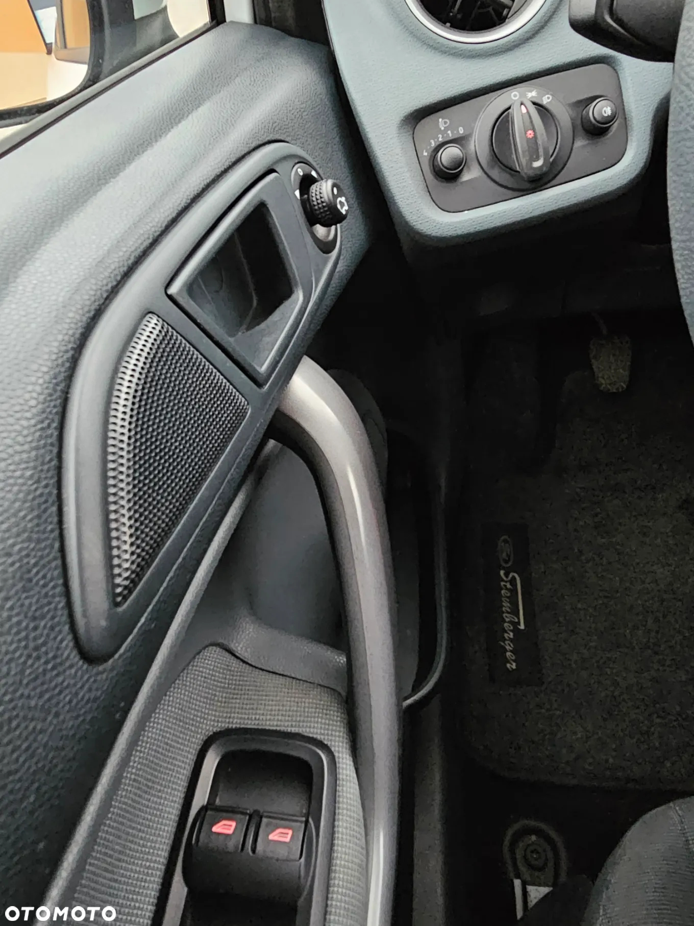Ford Fiesta 1.25 Trend Edition - 21