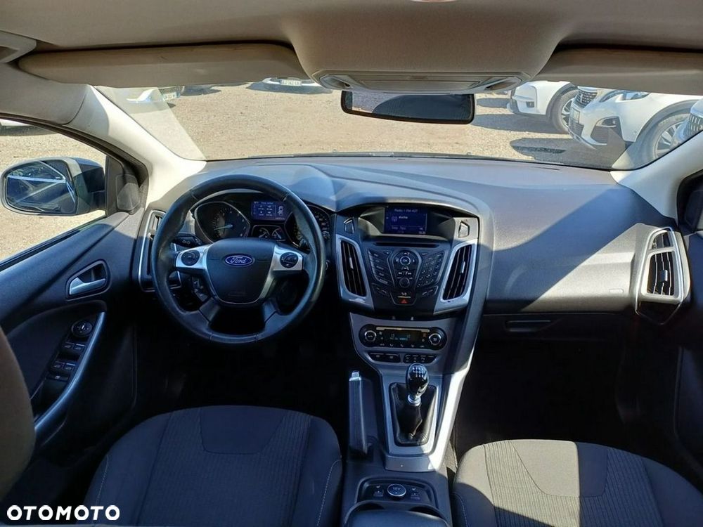 Ford Focus 1.0 EcoBoost STart-Stopp-System TITANIUM - 28