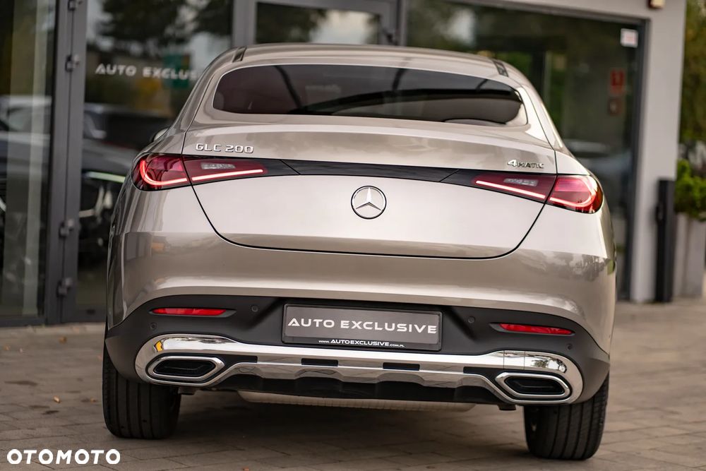Mercedes-Benz GLC 200 4Matic 9G-TRONIC Edition Avantgarde - 21