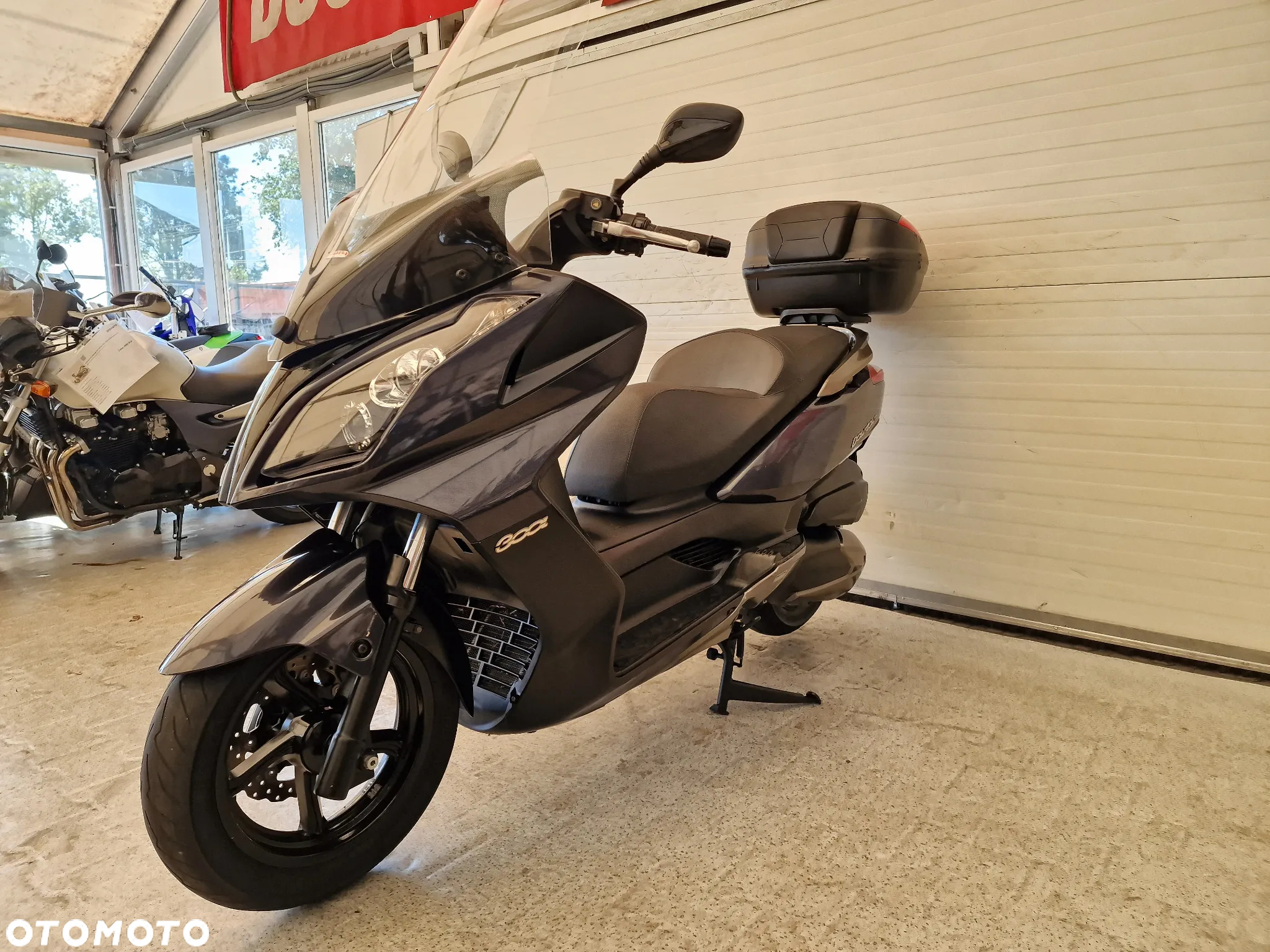Kymco Downtown - 16