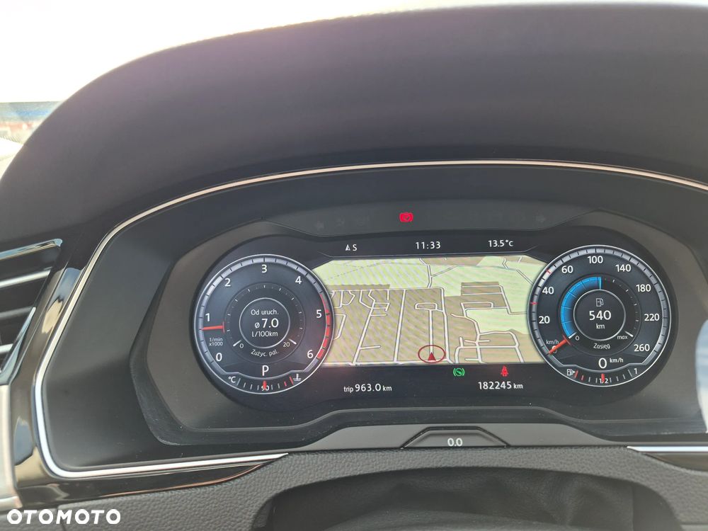 Volkswagen Passat 2.0 TDI (BlueMotion Technology) DSG Highline - 20