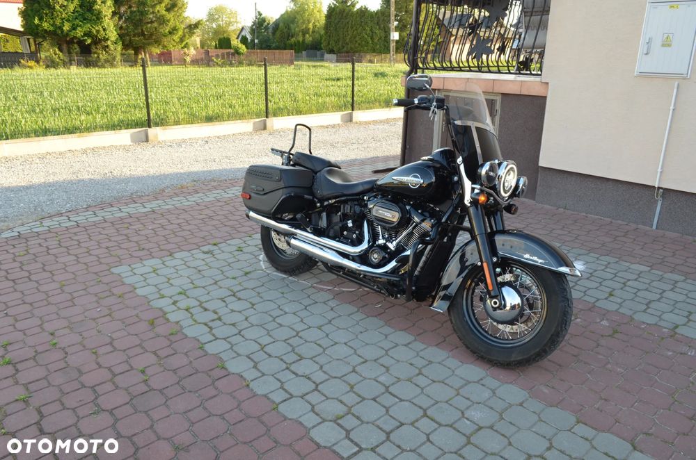 Harley-Davidson Softail Heritage Classic - 18