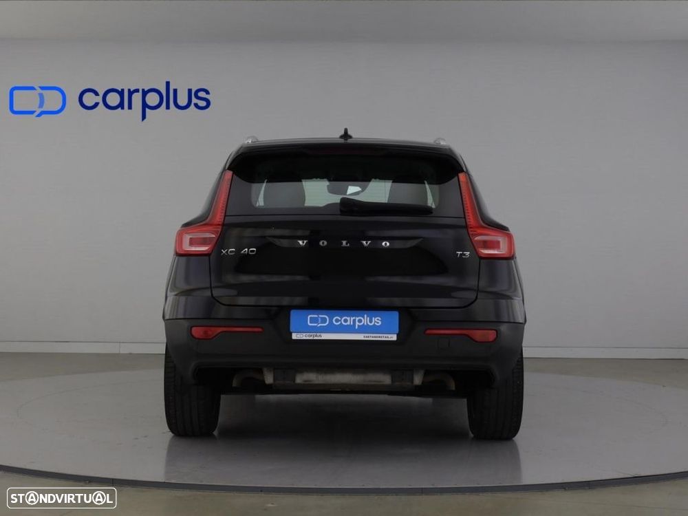 Volvo XC 40 1.5 T3 Momentum - 6