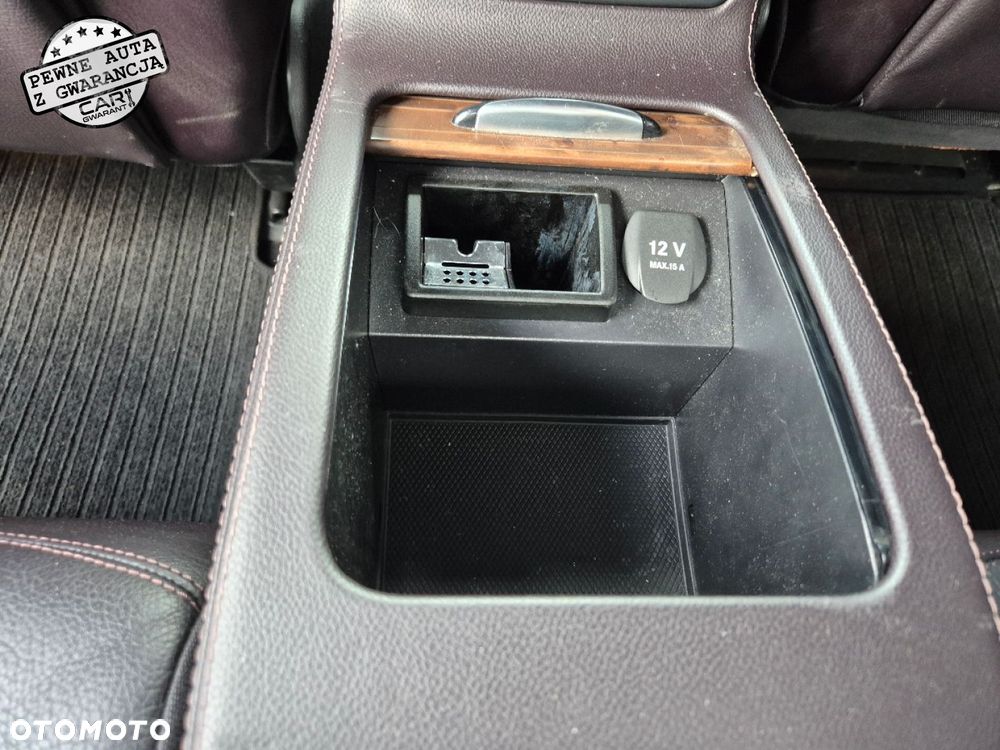 Mercedes-Benz CLS - 22