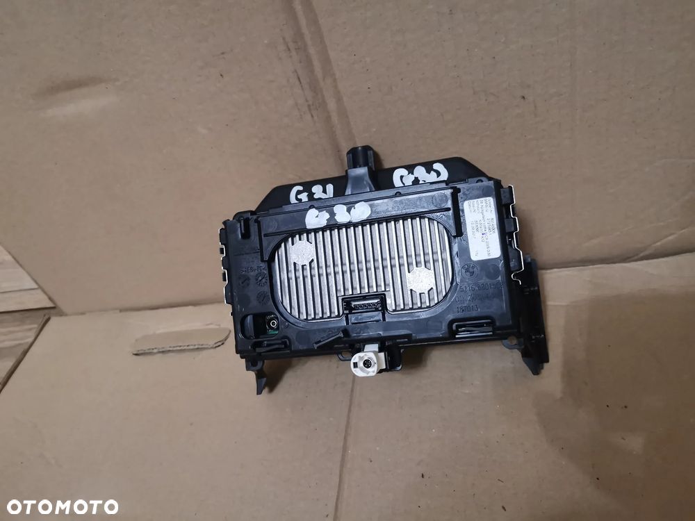BMW 5 G30 ŁADOWARKA INDUKCYJNA 83145006 - 2