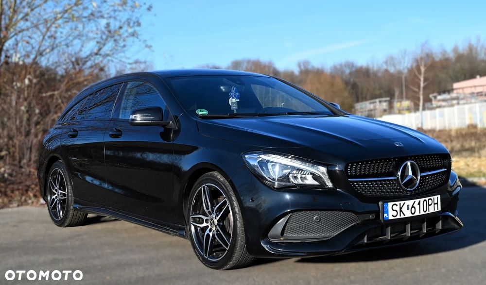 Mercedes-Benz CLA 200 7G-DCT AMG Line - 11