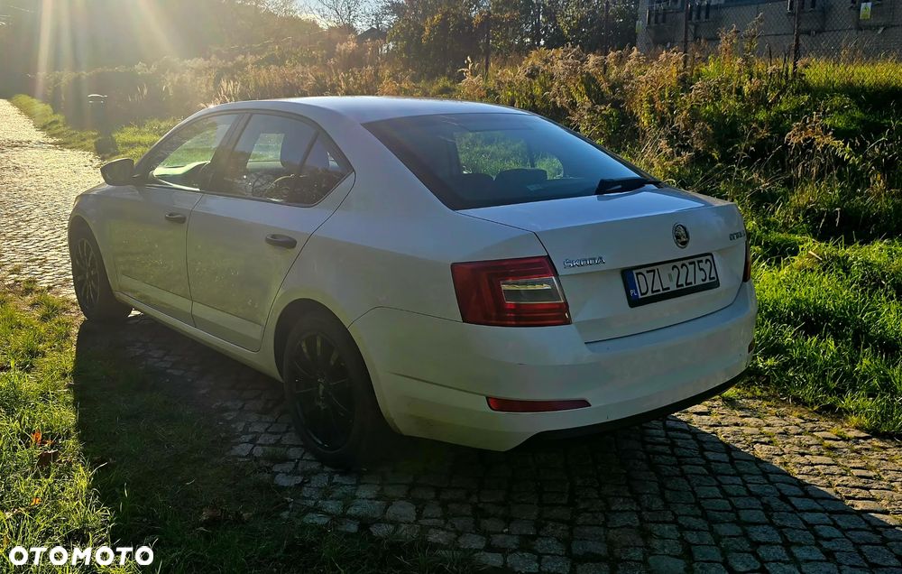 Skoda Octavia 1.6 TDI Green tec Active - 6