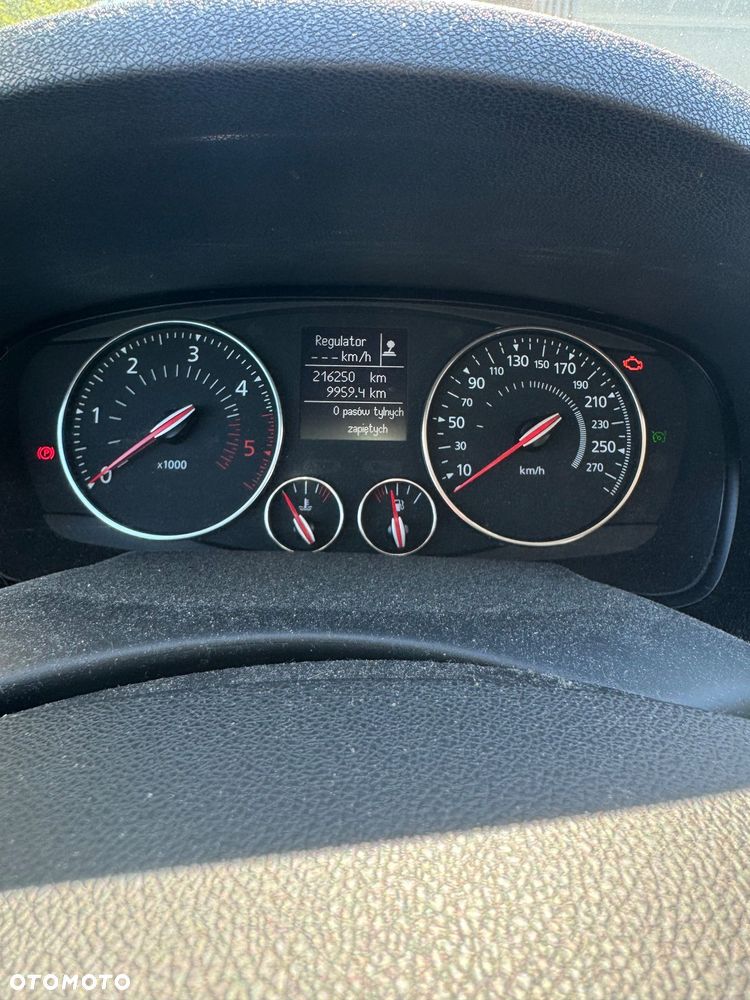 Renault Laguna - 5