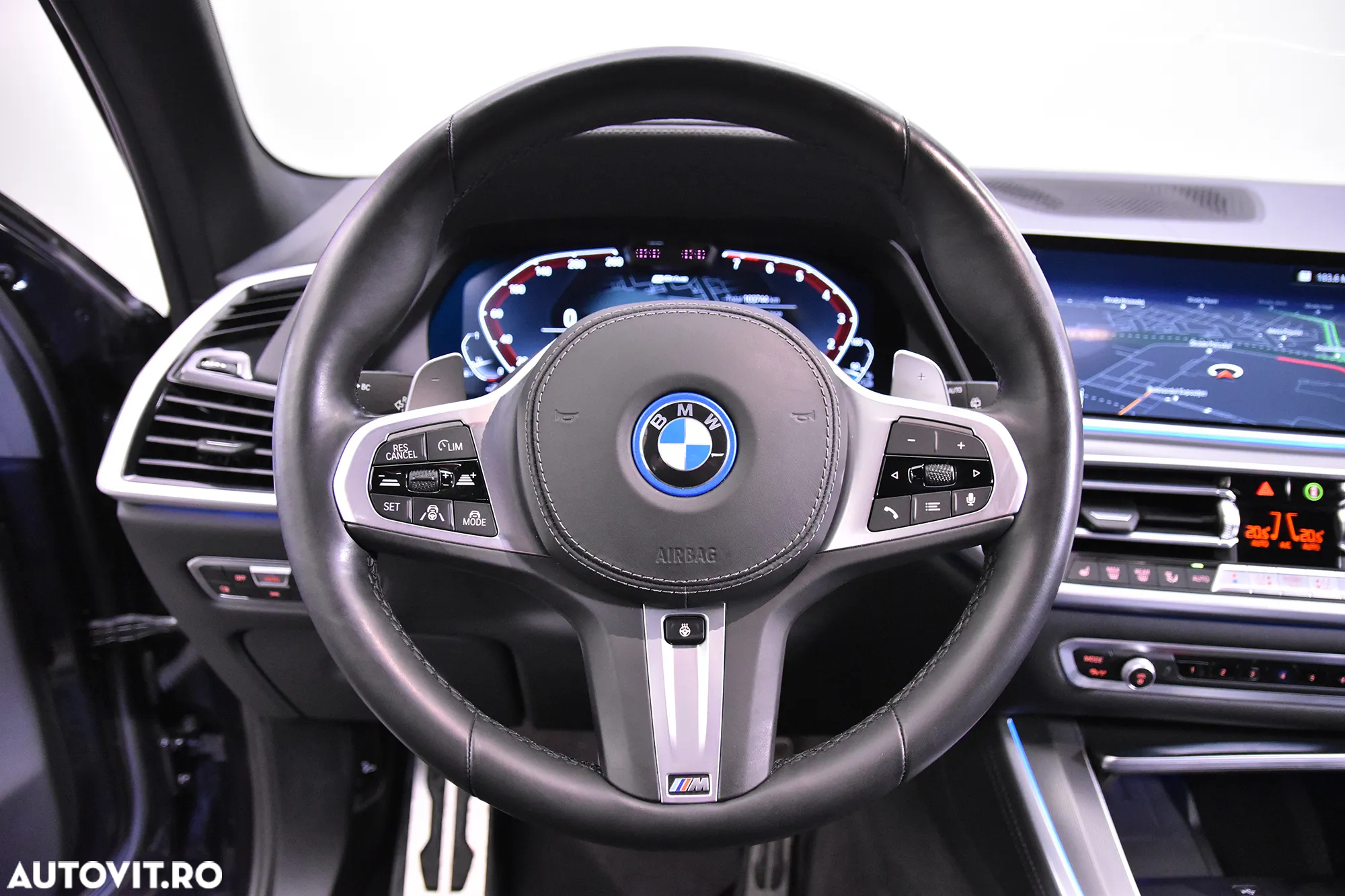 BMW X5 xDrive45e AT PHEV - 16