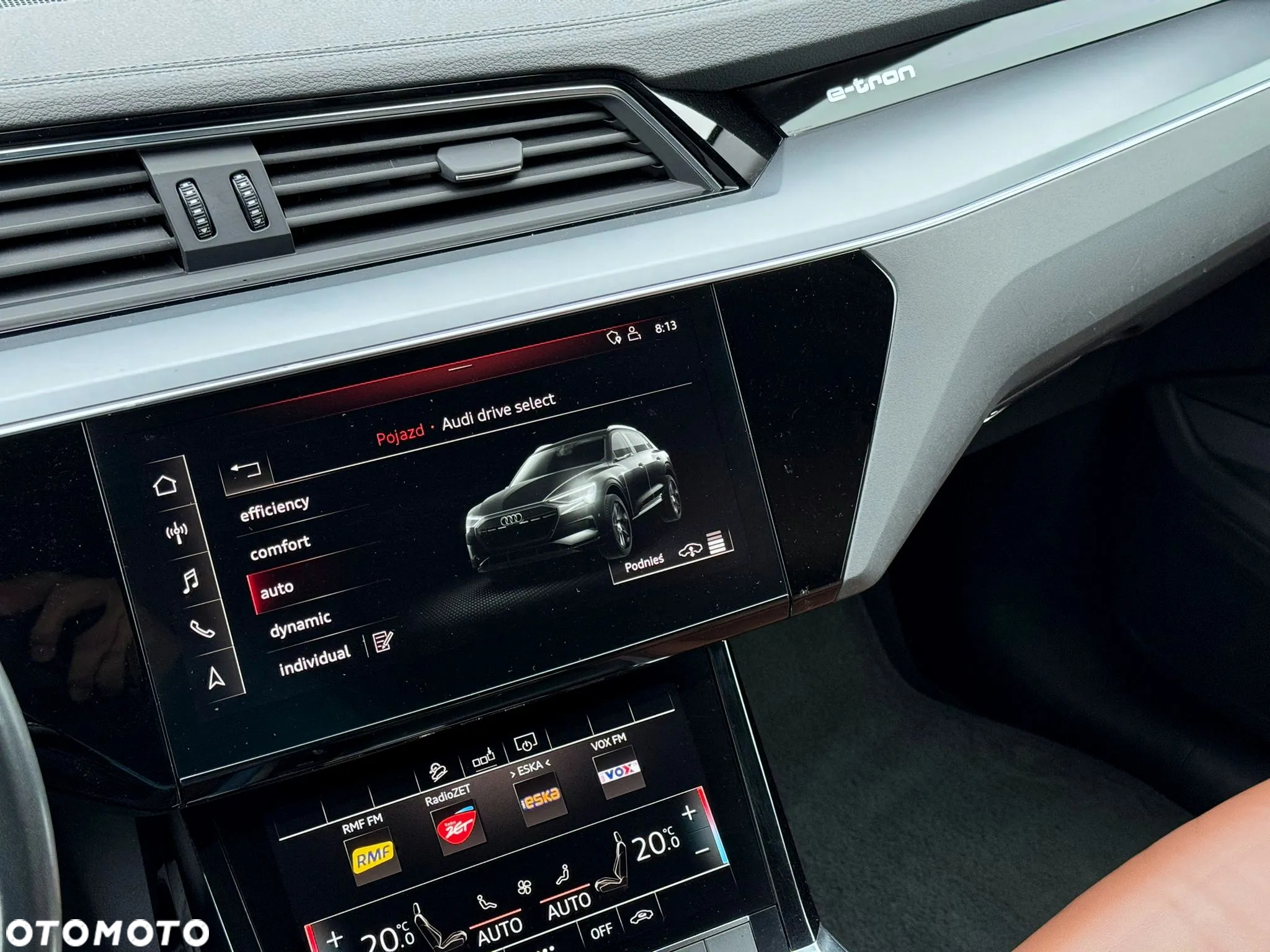 Audi e-tron 55 Quattro S Line - 19