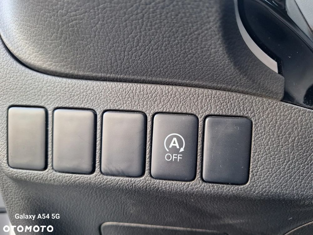 Mitsubishi Outlander 2.0 2WD SUV-Star - 34