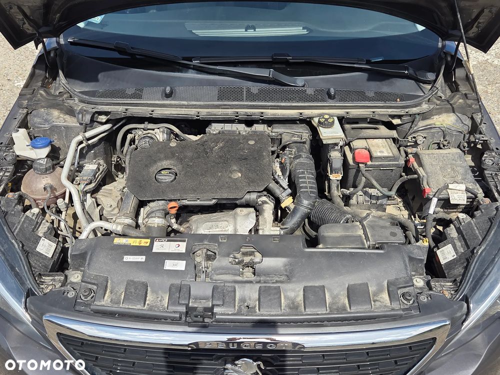 Peugeot 308 BlueHDi 130 EAT8 Stop & Start Allure - 33