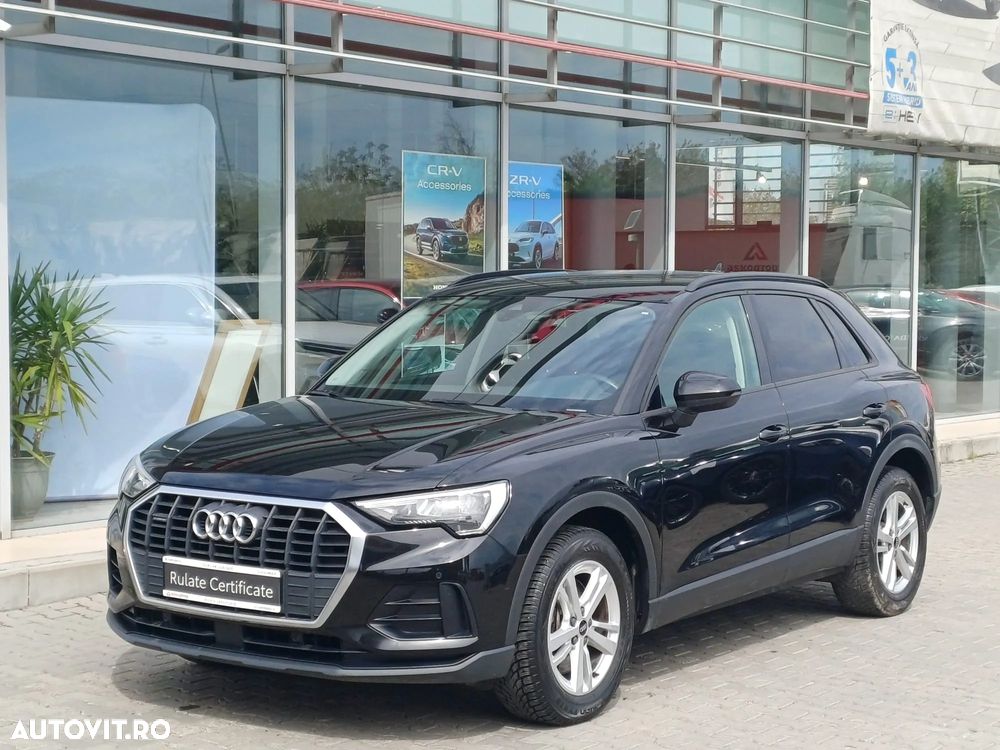 Audi Q3 2.0 40 TFSI S tronic quattro - 2