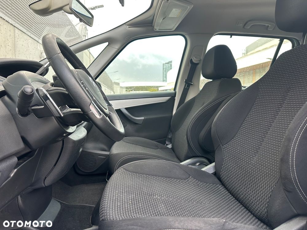 Citroën C4 Grand Picasso 1.6 e-HDi FAP EGS6 (7-Sitzer) Exclusive - 28