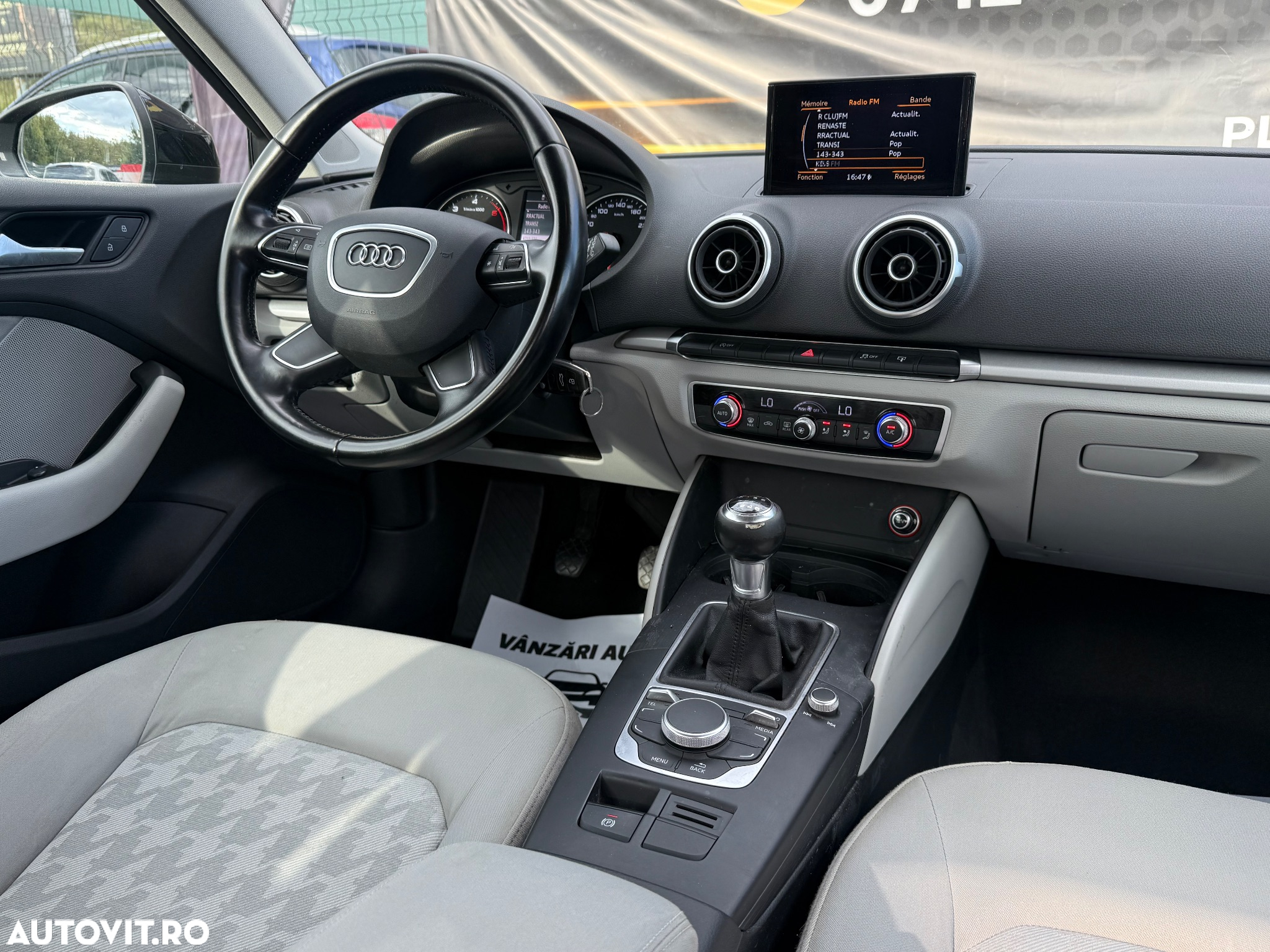 Audi A3 1.6 TDI Sportback (clean diesel) Attraction - 6