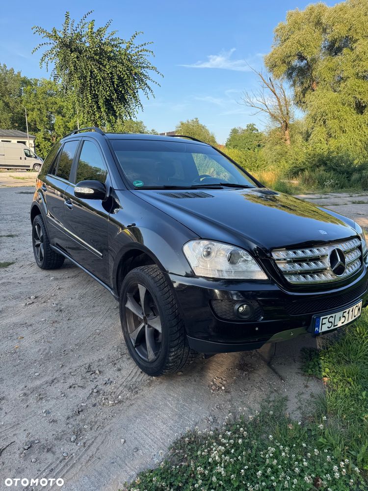 Mercedes-Benz ML 350 4-Matic - 9