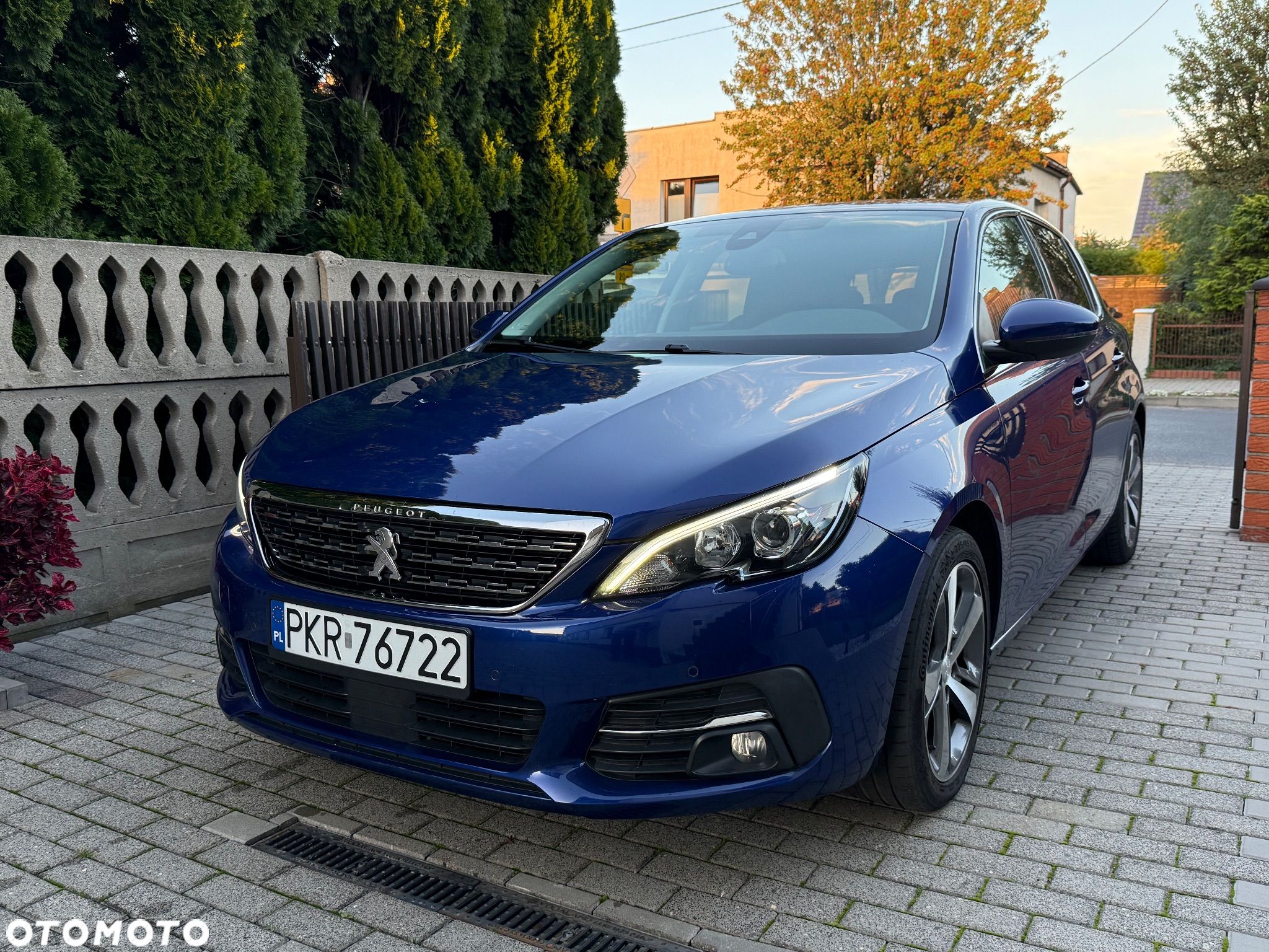 Peugeot 308 - 1
