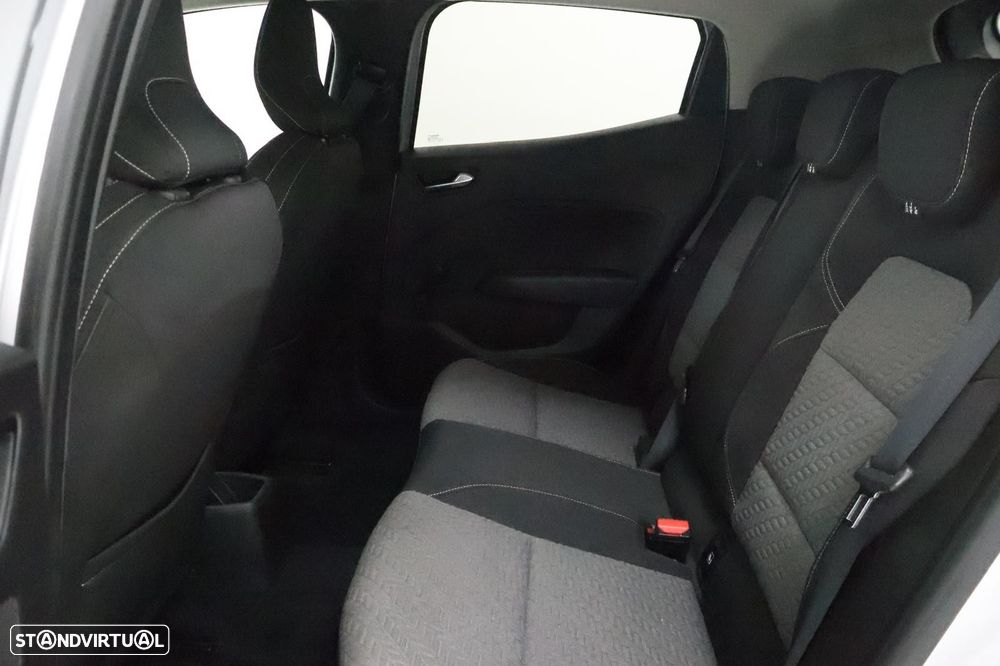 Renault Clio 1.0 TCe Limited CVT - 5